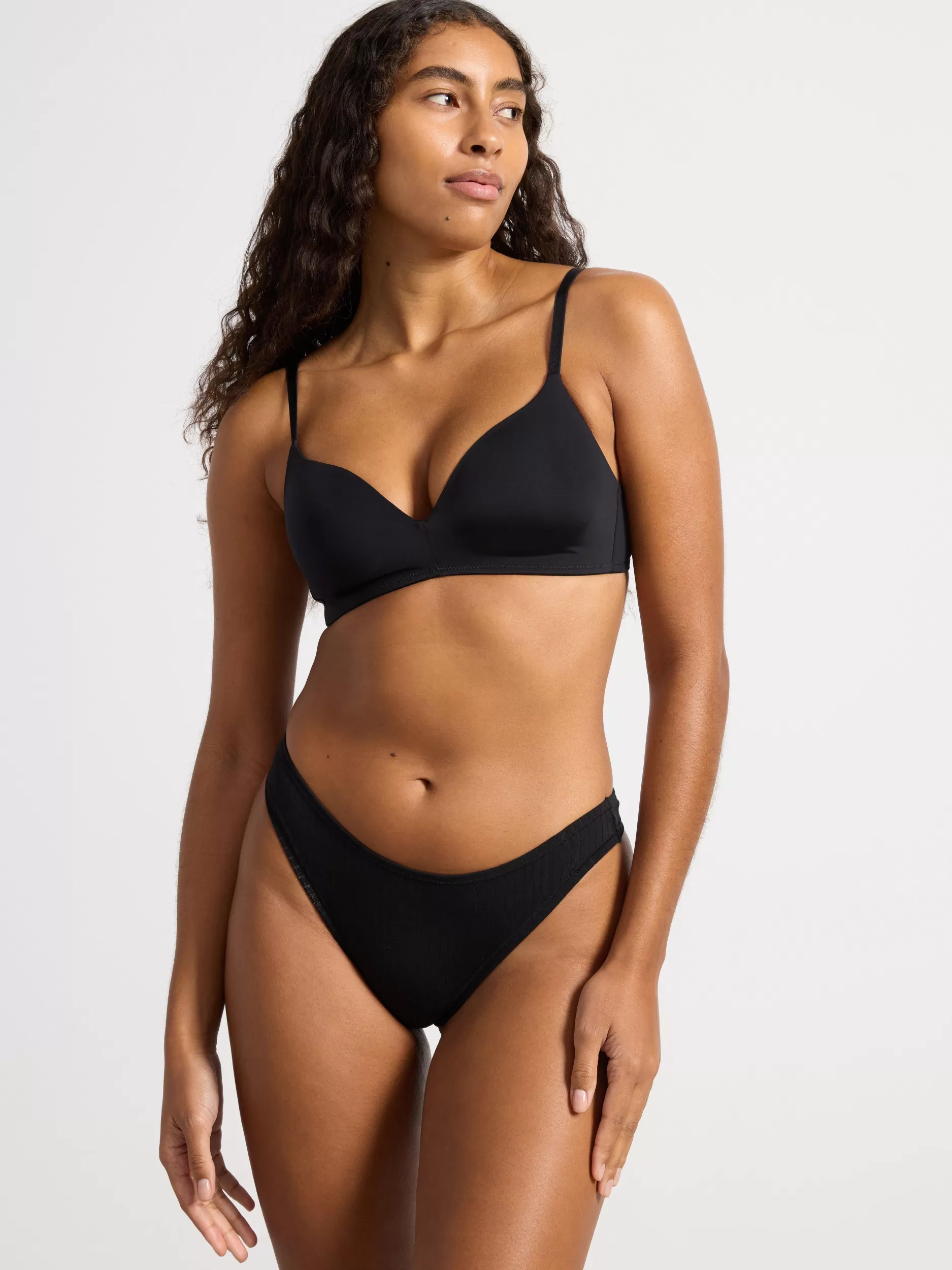 Lindex Truser<3-Pakning Med Ribbestrikkede Stringtruser Med Normalt Liv Black