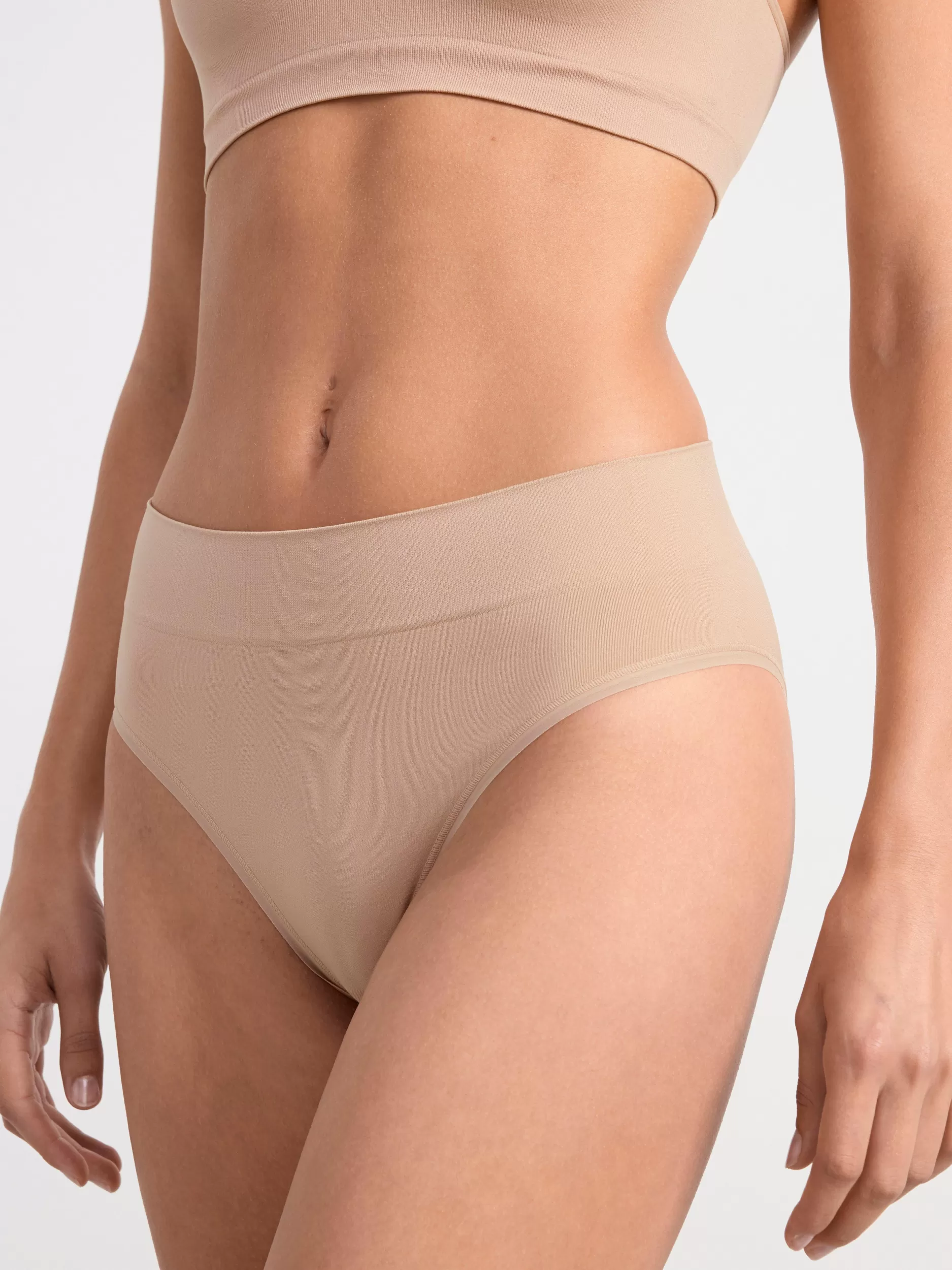 Lindex Truser<Bikinitruse Med Hoyt Liv Beige