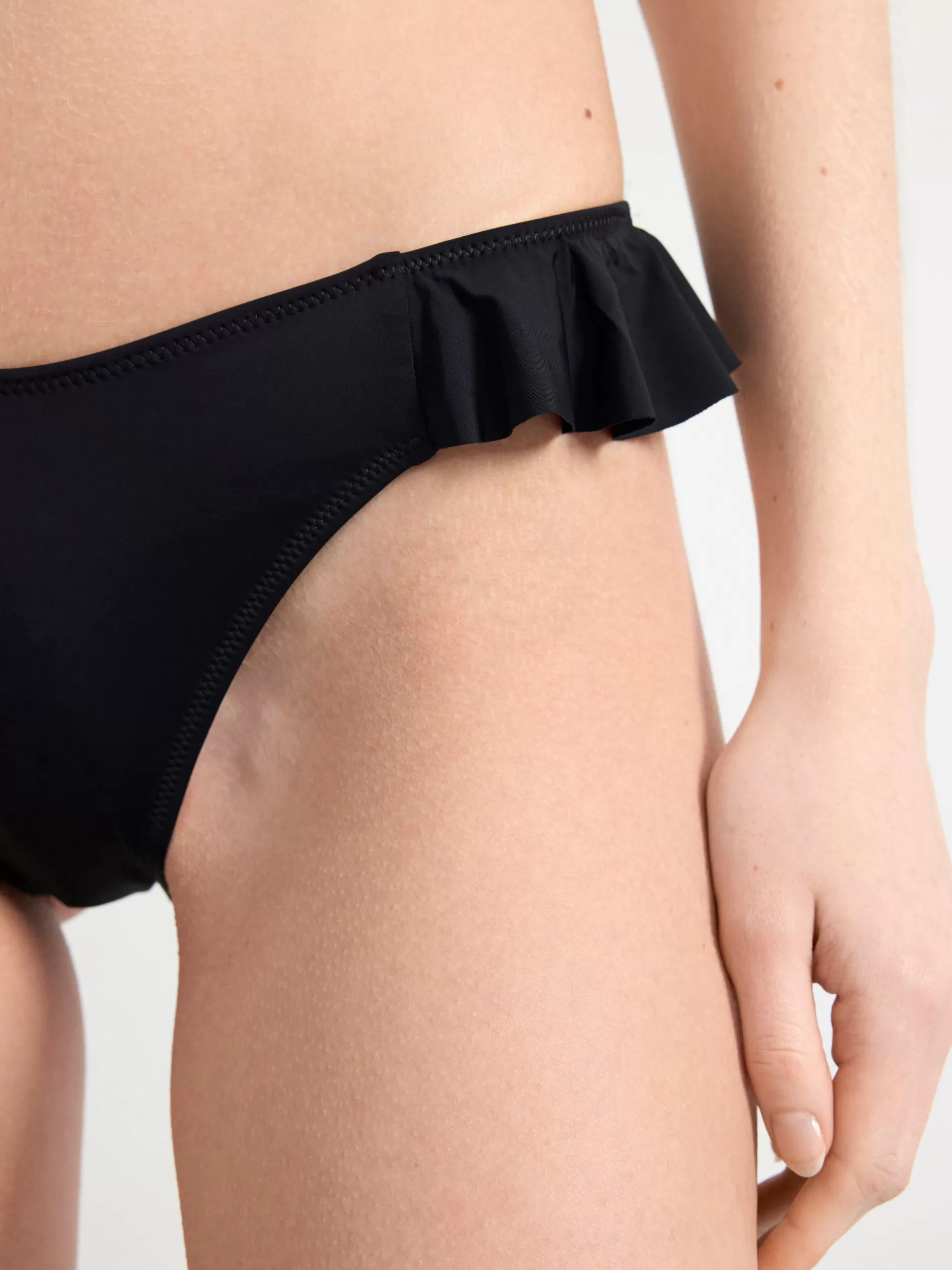 Lindex Badetøy<Brasiliansk Bikinitruse Med Volanger Black