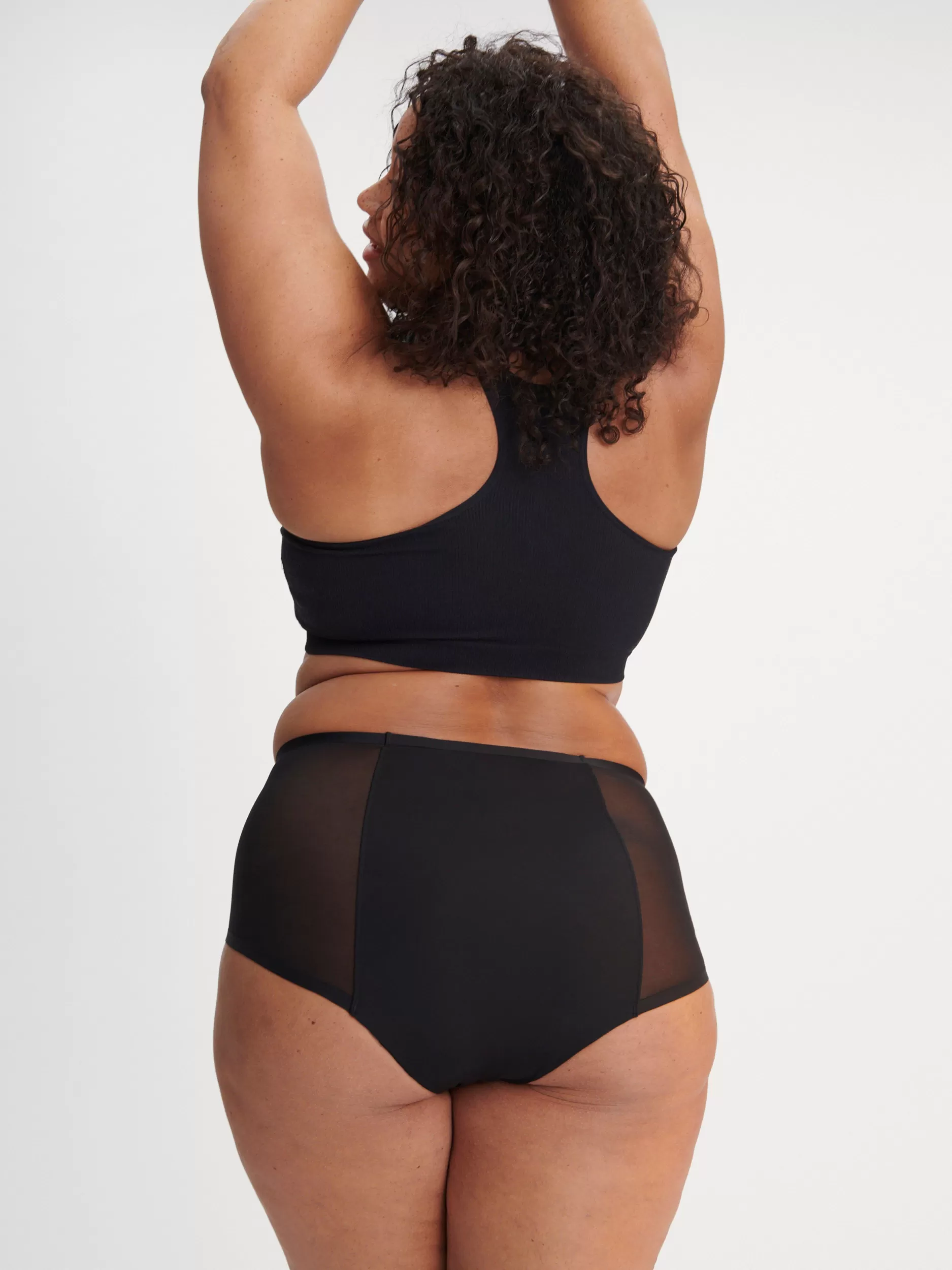Lindex Menstruser<Engineered-Menstruse Med Netting Og Hoyt Liv Med Hoy Absorpsjonsevne Black