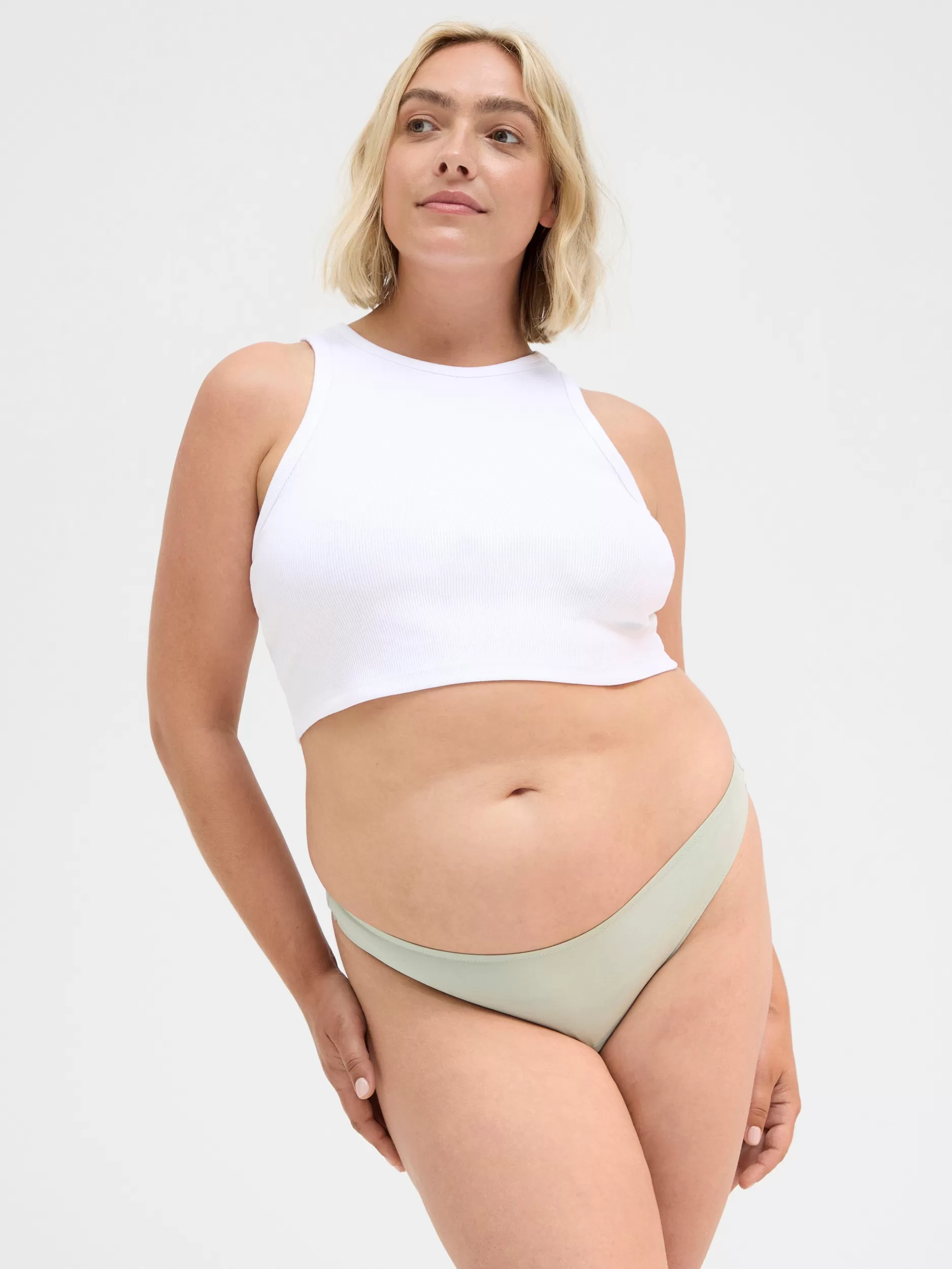 Lindex Menstruser<Engineered-Stringtruse For Mensen Med Lett Absorpsjonsevne Light Dusty Green