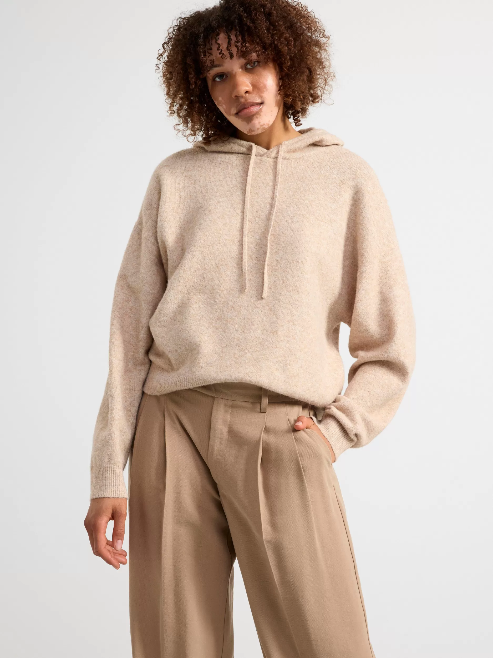 Lindex Gensere & Cardiganer<Hettegenser Strikket Beige