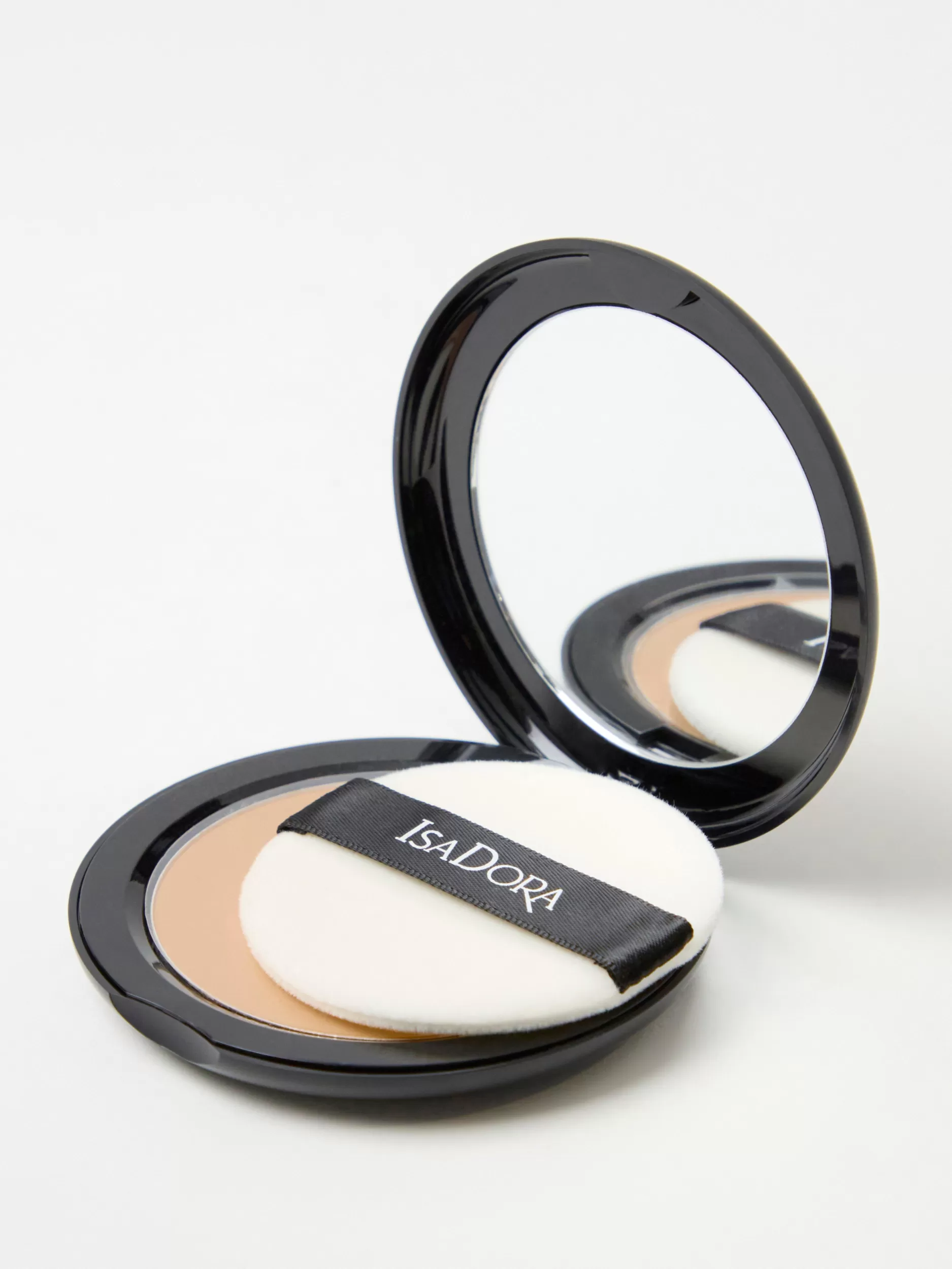 Lindex Pudder<Isadora Velvet Touch Ultra Cover Compact Powder 67 Warm Tan