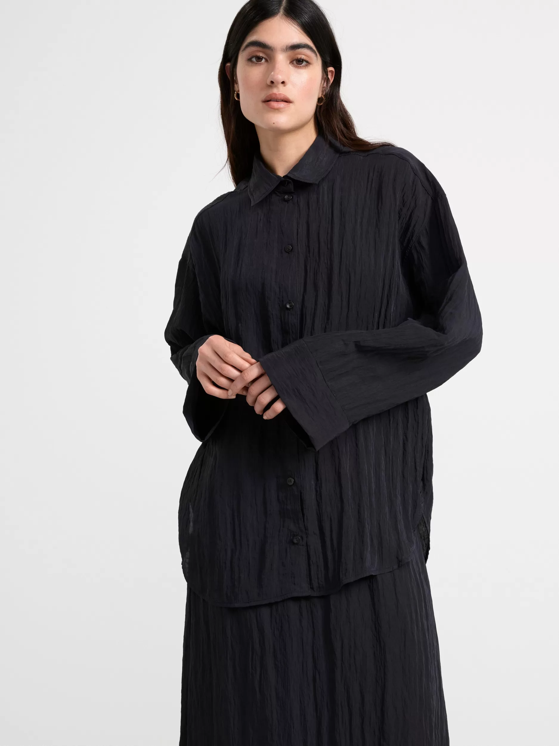 Lindex Bluser & Skjorter<Kreppet, Langermet Skjørte Black