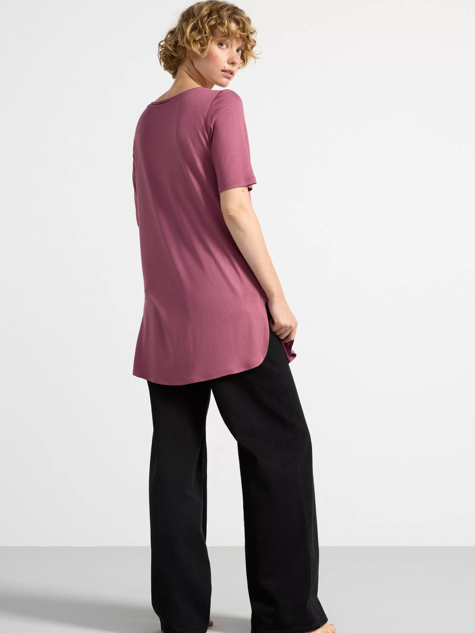 Lindex Topper & T-Skjorter<Lang T-Skjørte Red