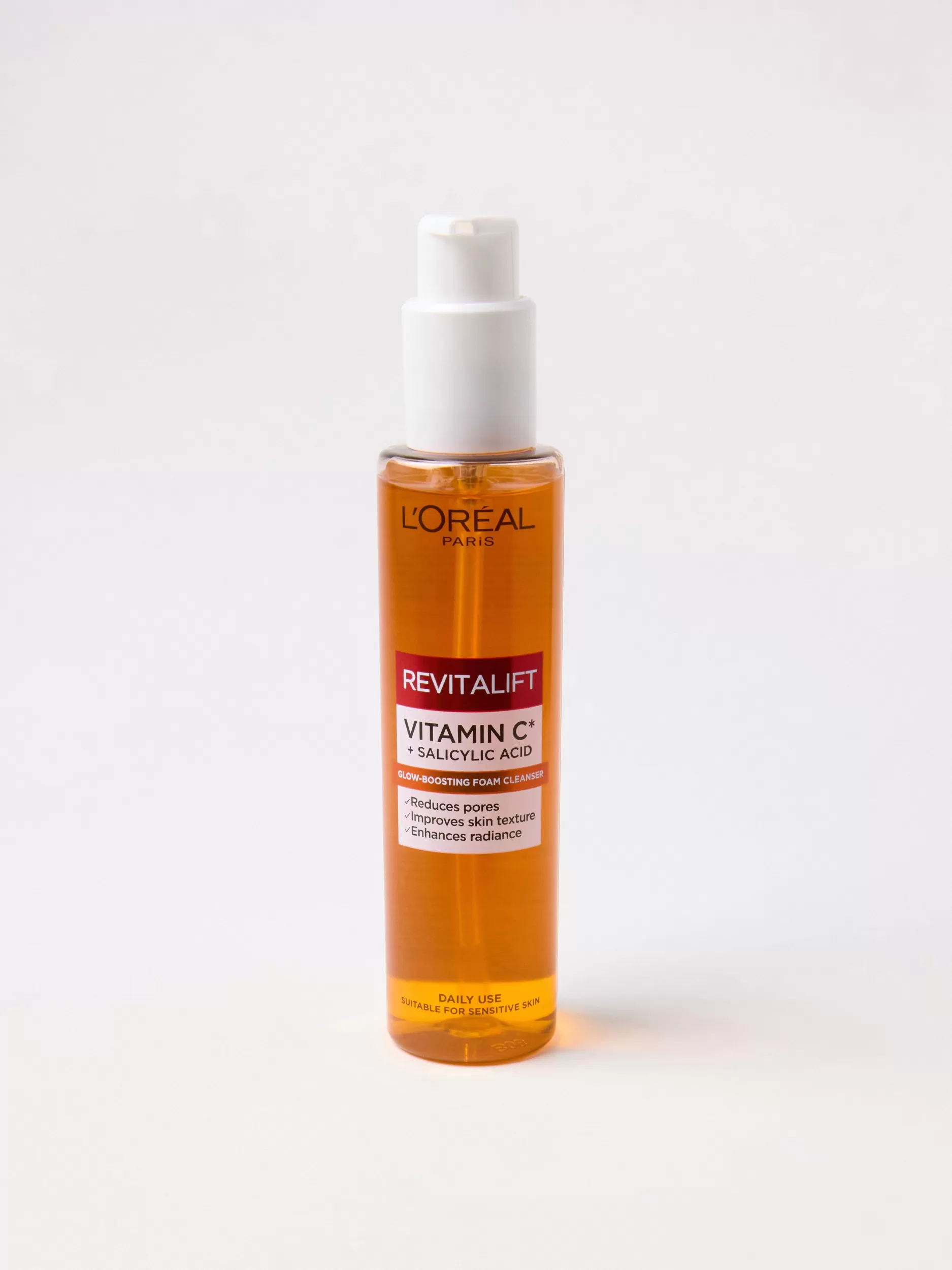 Lindex Sminkefjerning<L'Oreal Paris Vitamin C + Salicyclic Acid Glow-Boosting Foam Cleanser No Colour
