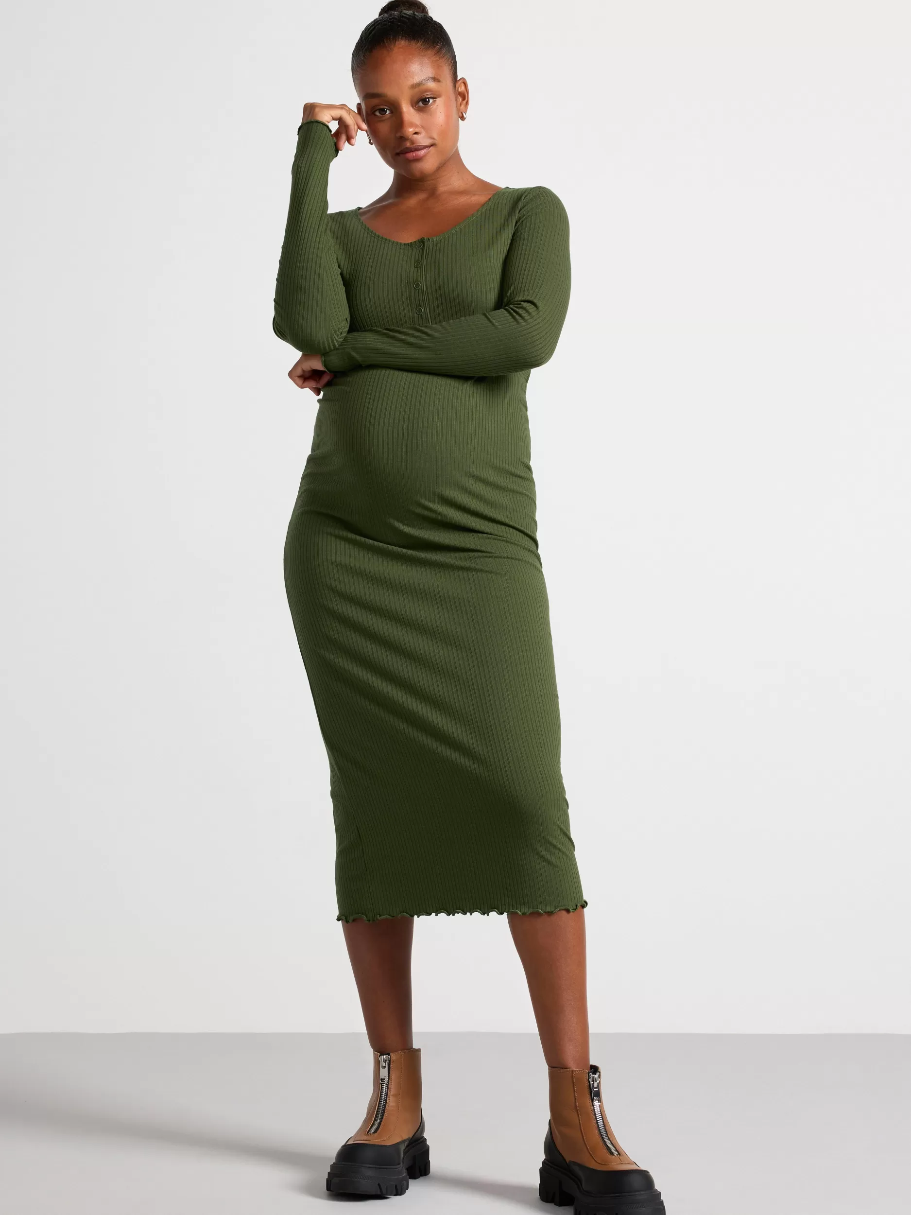 Lindex Kjoler<Mom Ribbestrikket, Langermet Jerseykjole Khaki