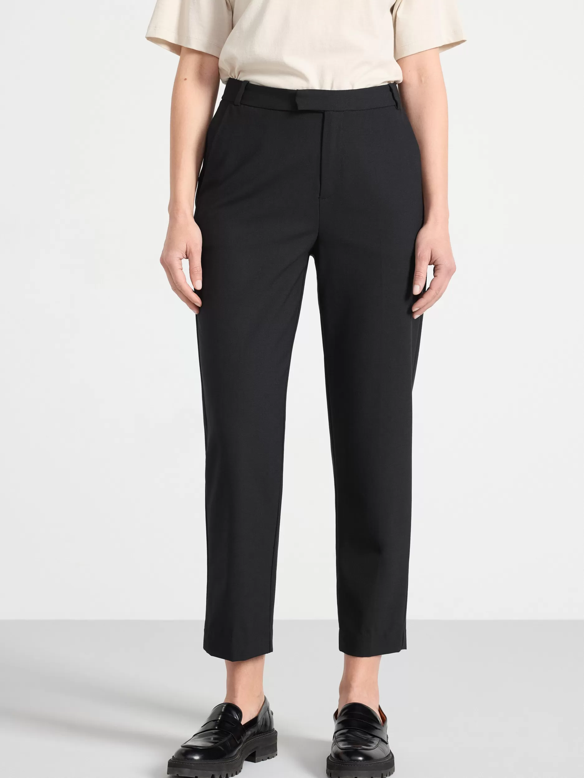 Lindex Bukser<Polly Rett, Avkortet Bukse Med Normalt Liv Off Black