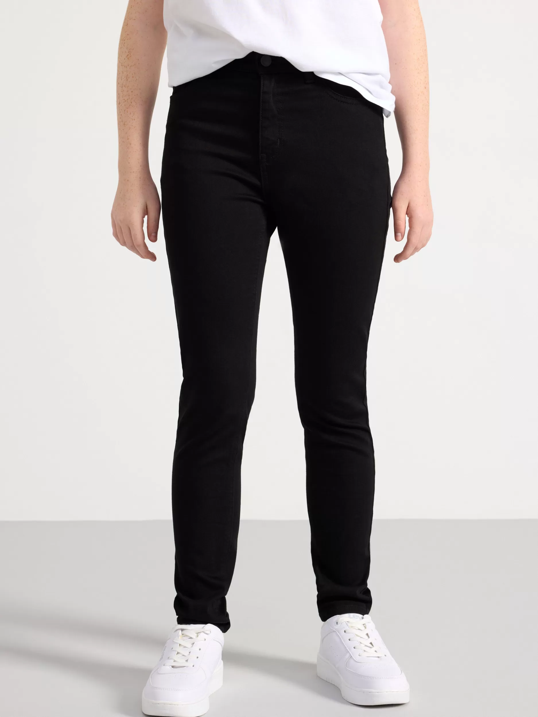 Lindex Jeans<Selma Smale Jeans Med Hoyt Liv Og Ekstra Stretch Black