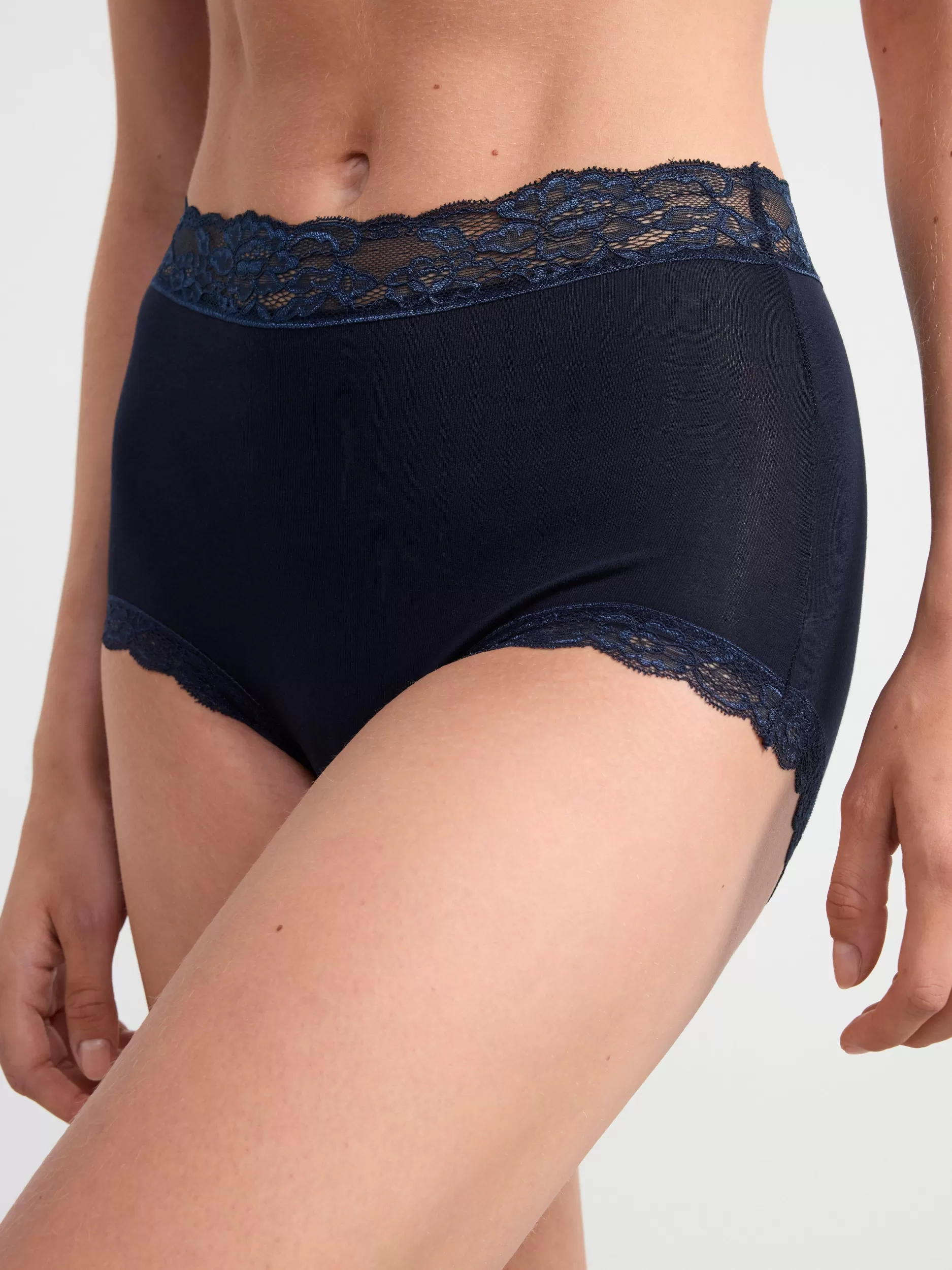 Lindex Truser<Truse Med Hoyt Liv Og Blonder Navy