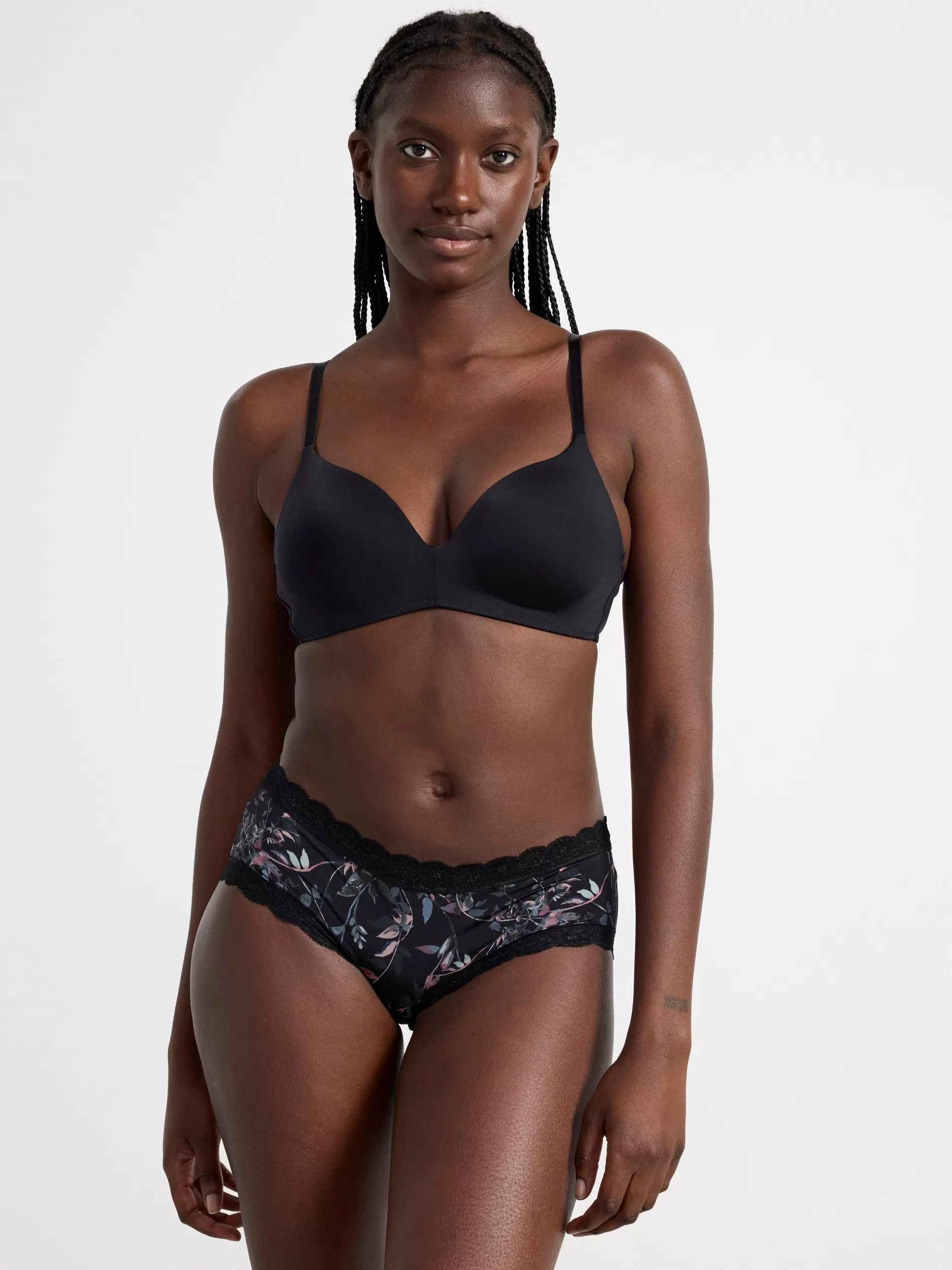 Lindex Truser<Truse Med Normal Midje Black