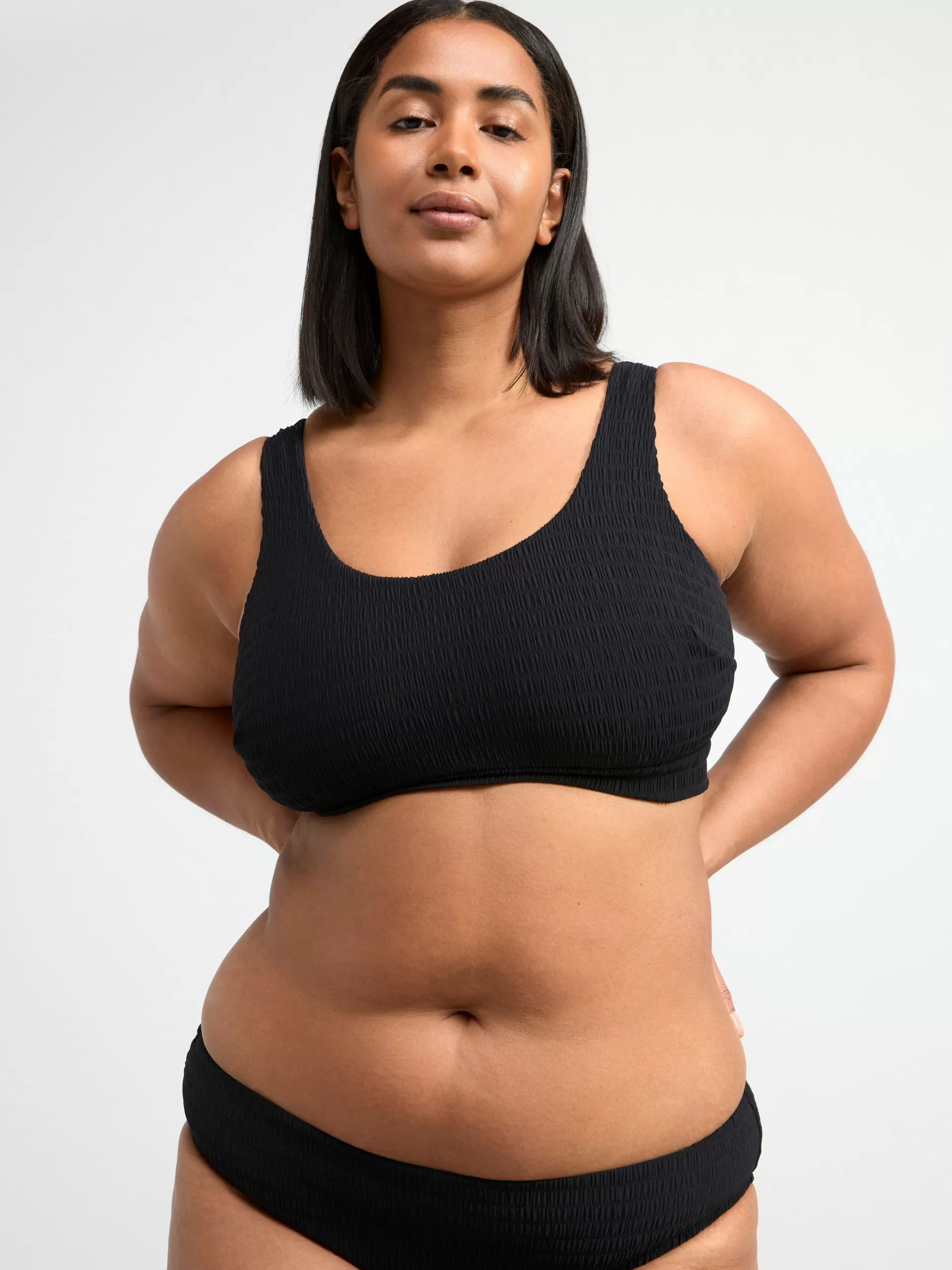 Lindex Badetøy<Uvattert Bikinioverdel Med Full Cup Og Kreppet Struktur Black