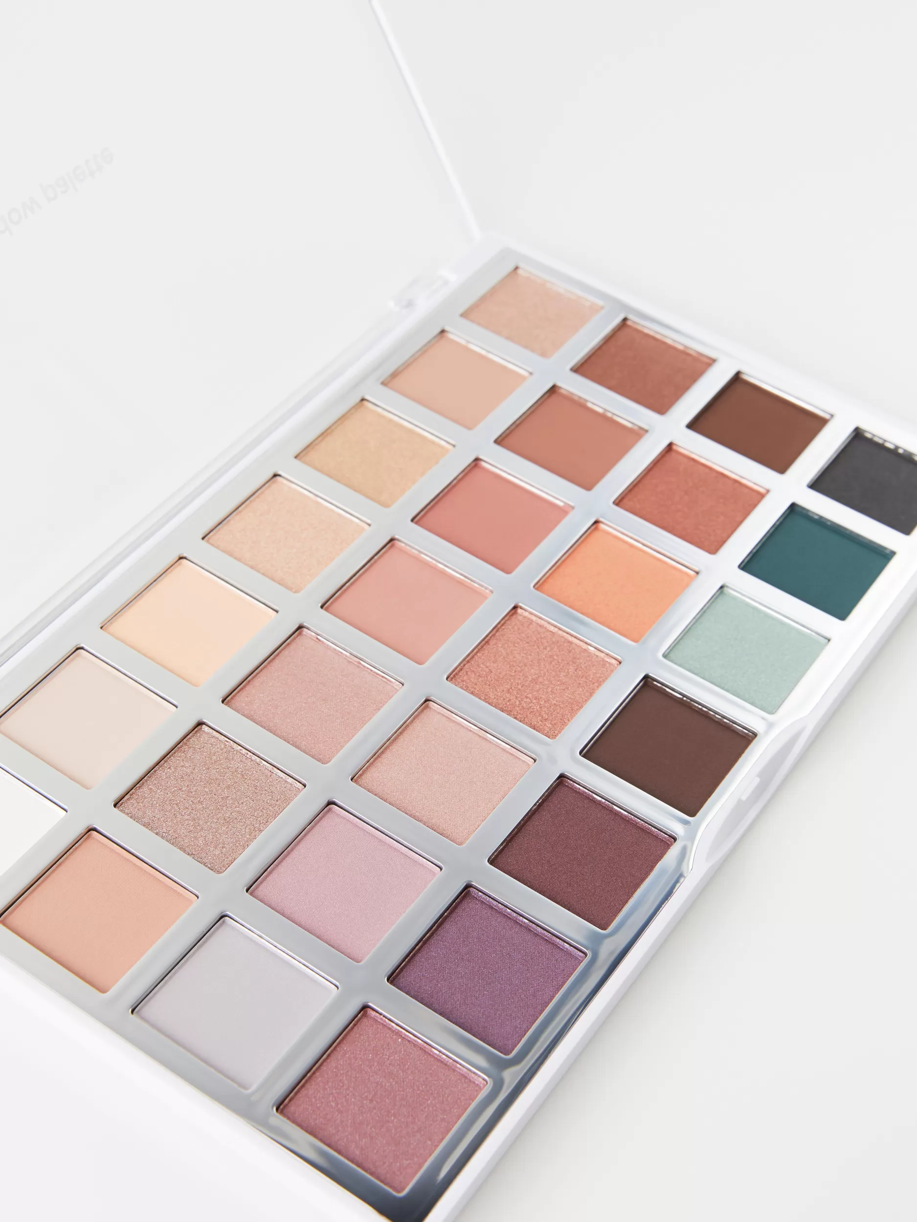 Lindex Øyenskygge<Øyenskyggepalett 28 Colors Nr 2